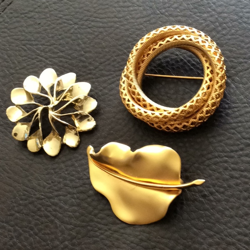3 Brooches bundle, gold plated